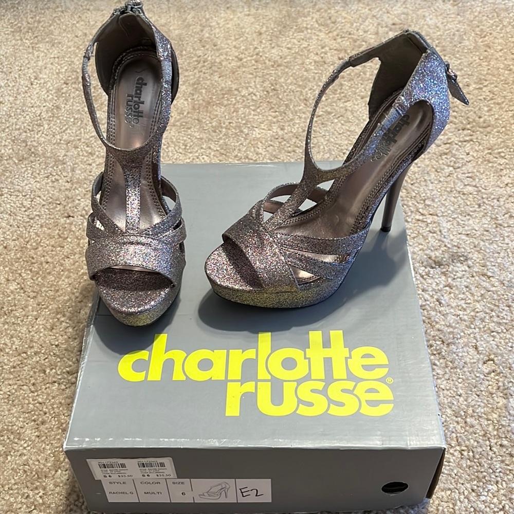 Charlotte Russe, Size 6, Rachel G Style